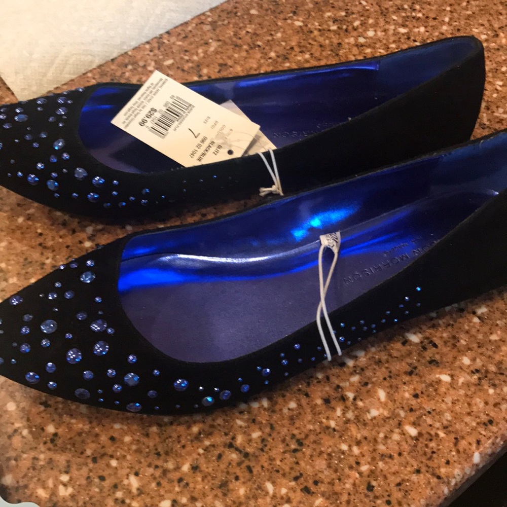 Sigerson Morrison black studded flats SZ 7 NWT